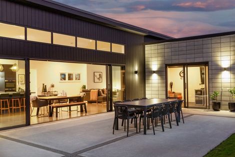 Photo of property in 1 Matai Grove, Greytown, 5712