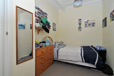 Photo of property in 54 Pirie Street, Mount Victoria, Wellington, 6011