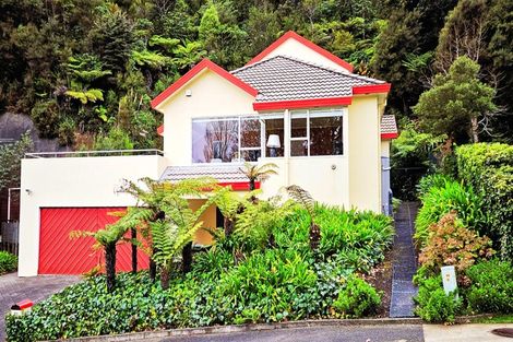 Photo of property in 37 Tyndall Street, Waiwhetu, Lower Hutt, 5010
