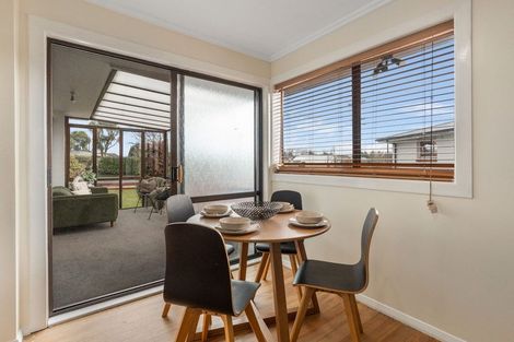 Photo of property in 17 Ross Street, Mosgiel, 9024