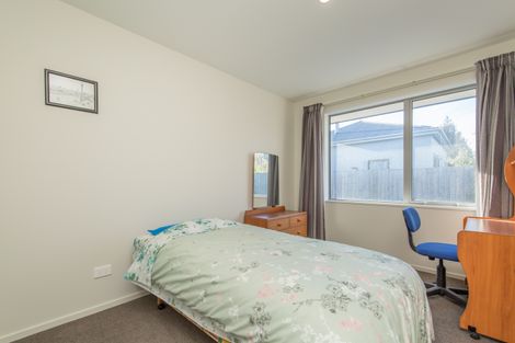 Photo of property in 13 Cross Street, Phillipstown, Christchurch, 8011