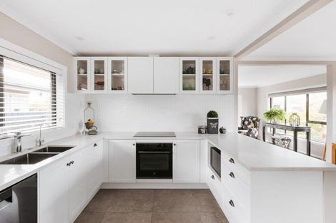 Photo of property in 22 Maida Vale Street, Fenton Park, Rotorua, 3010