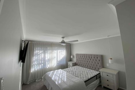 Photo of property in 1/46 Campbell Street, Havelock North, 4130