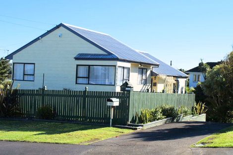 Photo of property in 19 Gibraltar Street, Howick, Auckland, 2014