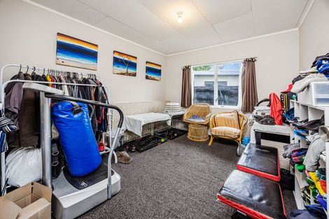 Photo of property in 1/5 Solveig Place, Randwick Park, Auckland, 2105