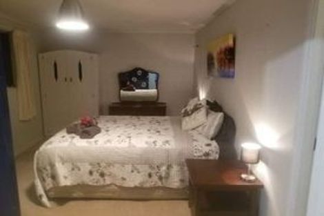 Photo of property in 7 Ranui Street, Waikawa, Picton, 7220