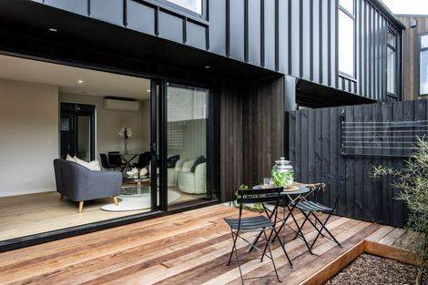 Photo of property in 3/9 Innes Road, St Albans, Christchurch, 8052