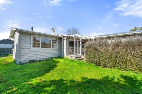 Photo of property in 10 Mahupuku Street, Greytown, 5712