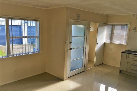 Photo of property in 17 Friesian Drive, Mangere, Auckland, 2022