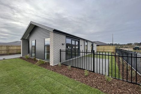 Photo of property in 13 Ned Place, Halswell, Christchurch, 8025