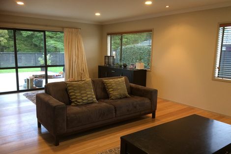 Photo of property in 12 Ysabel Crescent, The Gardens, Auckland, 2105