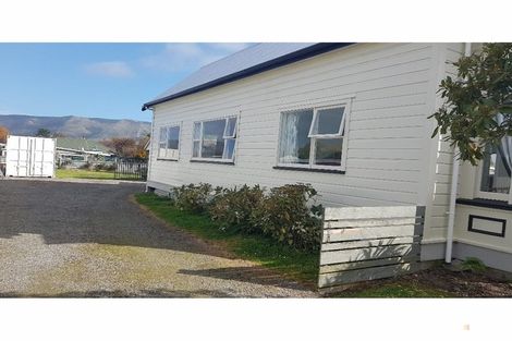 Photo of property in 15 Coronation Street, Waimate, 7924