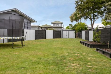 Photo of property in 4 Tamatea Road, Taupo, 3330