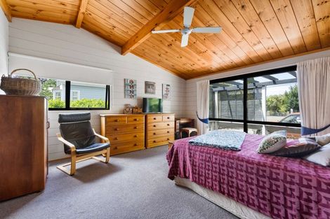 Photo of property in 210 Main Street, Greytown, 5712