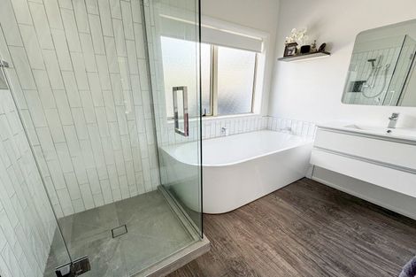 Photo of property in 14 Elmslie Grove, Halswell, Christchurch, 8025