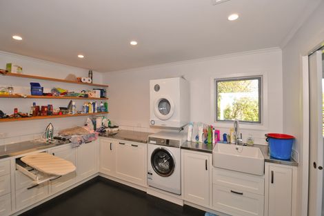 Photo of property in 22 Muncaster Road, Snells Beach, 0920