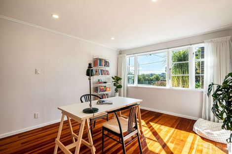 Photo of property in 24 Waimana Avenue, Northcote Point, Auckland, 0627
