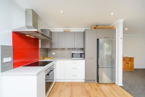 Photo of property in 9 Bull Street, Bulls, 4818