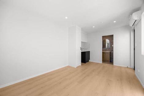 Photo of property in 6 Toetoe Street, Westgate, Auckland, 0814