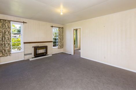 Photo of property in 62 Hillside Drive, Maoribank, Upper Hutt, 5018