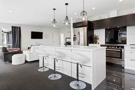 Photo of property in 106 Sutherland Drive, Kaiapoi, 7630