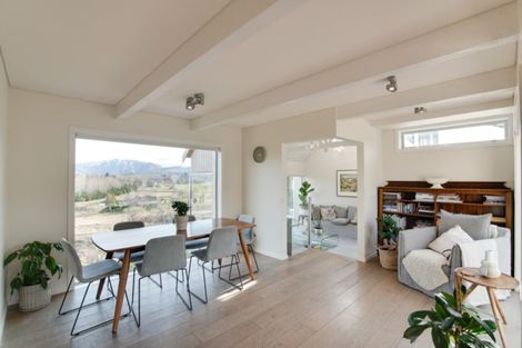 Photo of property in 15 Shaw Street, Arrowtown, 9302