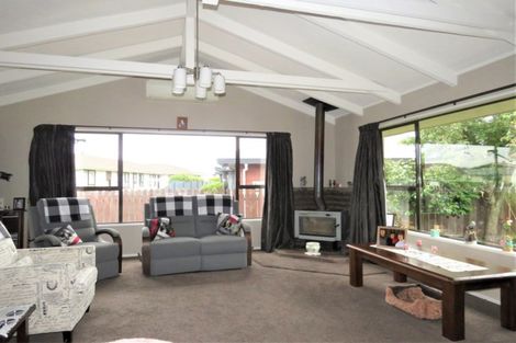 Photo of property in 75 Salisbury Crescent, Oamaru North, Oamaru, 9400