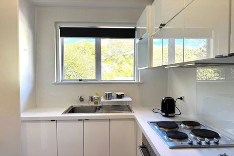Photo of property in 146 Glenmore Street, Northland, Wellington, 6012