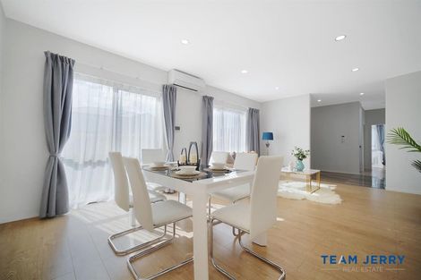 Photo of property in 76 Donegal Park Drive, Flat Bush, Auckland, 2019