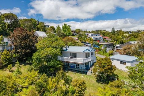 Photo of property in 10 Taumata Close, Paihia, 0200