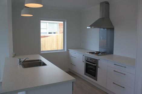 Photo of property in 10 Fordham Street, Beach Haven, Auckland, 0626