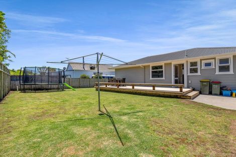Photo of property in 63 Domett Street, Waitara, 4320