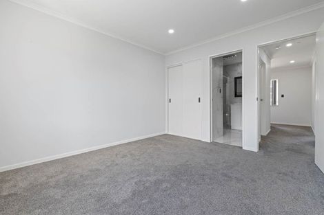 Photo of property in 8c Kent Road, Manurewa, Auckland, 2102