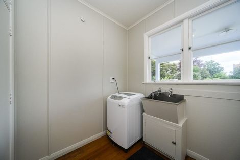 Photo of property in 583 Featherston Street, Roslyn, Palmerston North, 4414