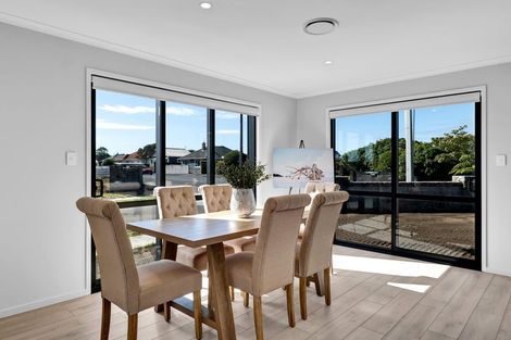 Photo of property in 1 Vogue Circle, Vogeltown, New Plymouth, 4310