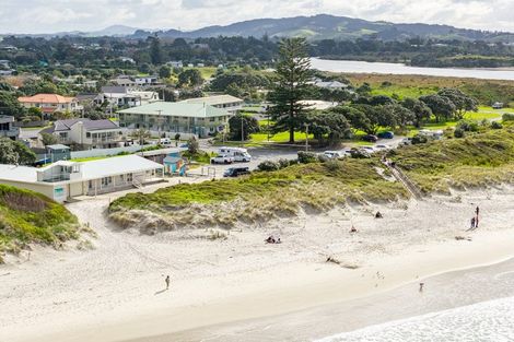 Photo of property in 31 Bream Bay Drive, Ruakaka, 0116