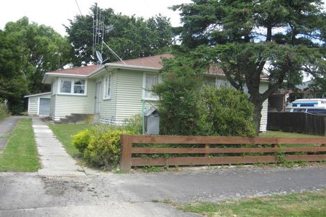 Photo of property in 32 Edward Street, Pahiatua, 4910