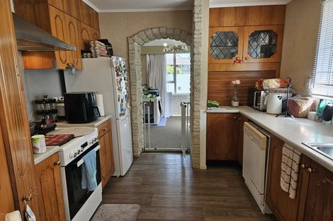 Photo of property in 112 Weatherly Road, Torbay, Auckland, 0630