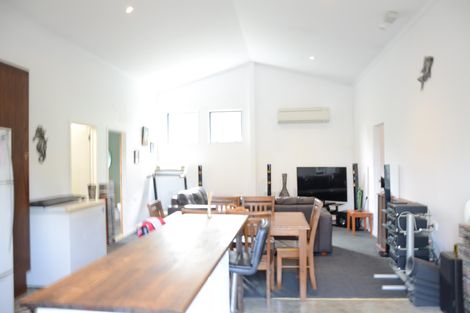 Photo of property in 28 Johnson Street, Tuakau, 2121