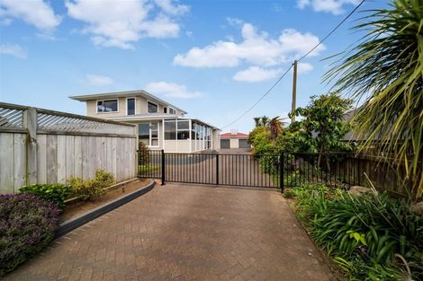 Photo of property in 5 Rata Street, Hawera, 4610