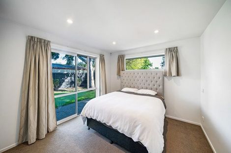 Photo of property in 64 Englefield Road, Northwood, Christchurch, 8051