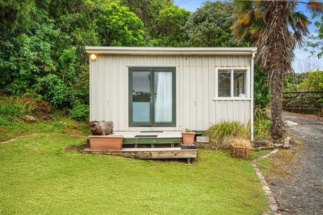 Photo of property in 3 Foster Avenue, Huia, Auckland, 0604
