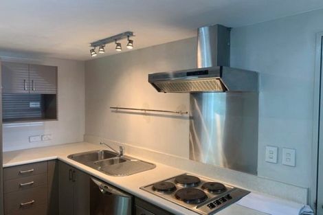 Photo of property in 307 Riccarton Road, Upper Riccarton, Christchurch, 8041