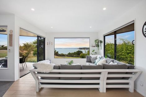 Photo of property in 162a Clovelly Road, Bucklands Beach, Auckland, 2012