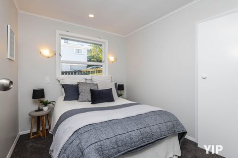 Photo of property in 43 Horokiwi Road West, Newlands, Wellington, 6037