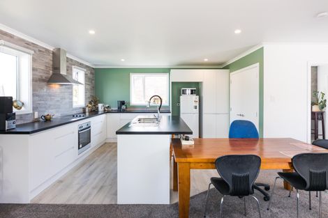 Photo of property in 184 Kelvin Grove Road, Kelvin Grove, Palmerston North, 4414