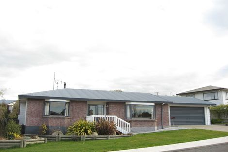 Photo of property in 4 Abbot Avenue, Waipawa, 4210