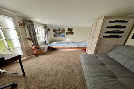 Photo of property in 13 Marine Parade, Eastbourne, Lower Hutt, 5013