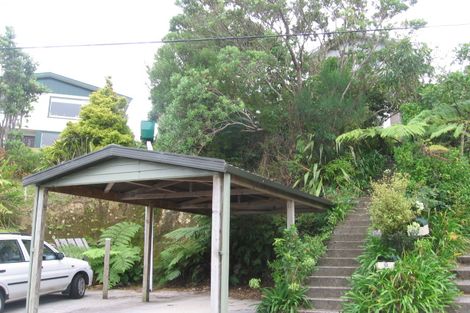 Photo of property in 37 Huntleigh Park Way, Ngaio, Wellington, 6035