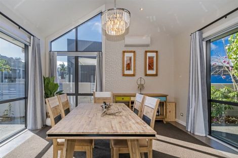 Photo of property in 6 Centennial Drive, Whitianga, 3510